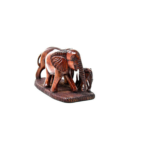 Elephant Family Sculpture 01