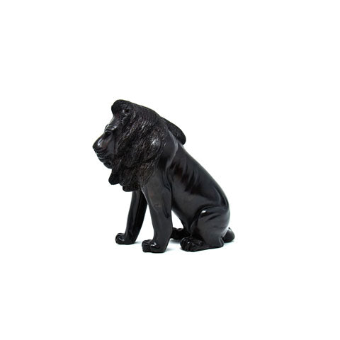 Lion Sitting Sculpture 01