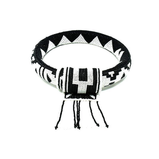 Ndebele Neck Ring with Tie 03