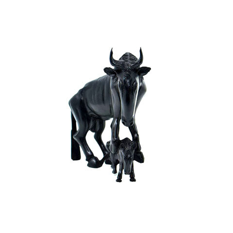 Wildebeest with Baby Sculpture 01